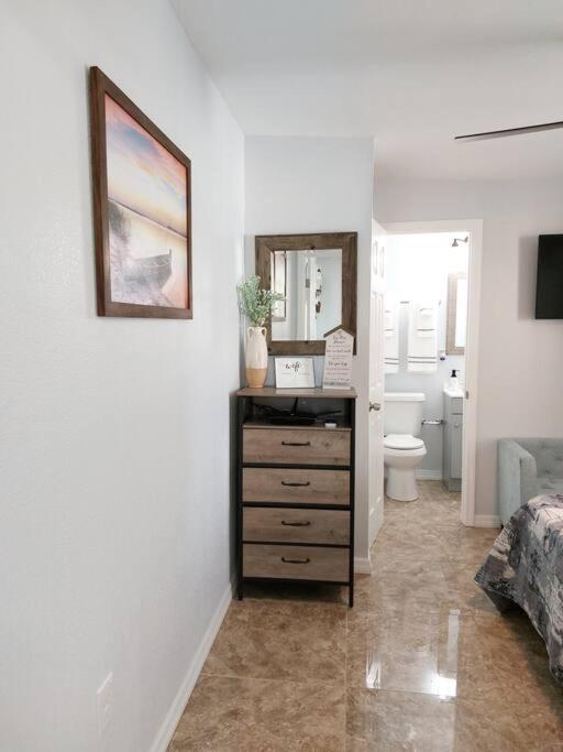 The Torres' Loft West Tampa Midtown Raymond James Stadium エクステリア 写真